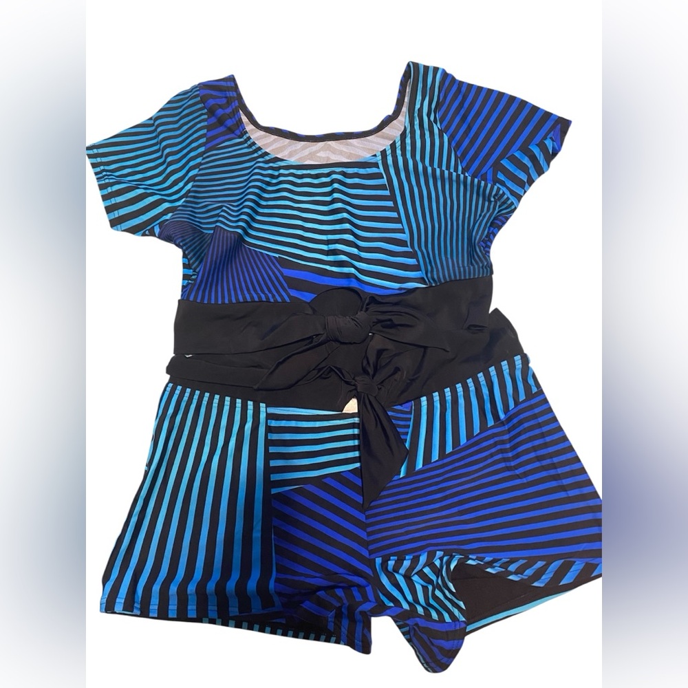 Venus 2 Piece Mix match Swim Set Sz 10 Bottoms 8 Top